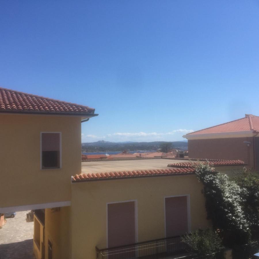 A Due Passi Rooms La Maddalena  Zewnętrze zdjęcie