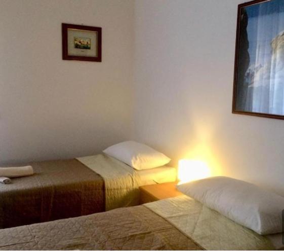 A Due Passi Rooms La Maddalena  Zewnętrze zdjęcie